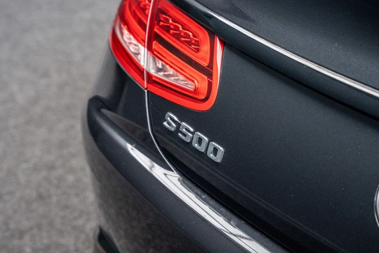 Vehicle Image 30