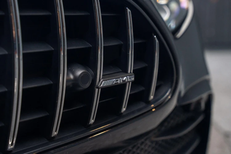 Vehicle Image 11