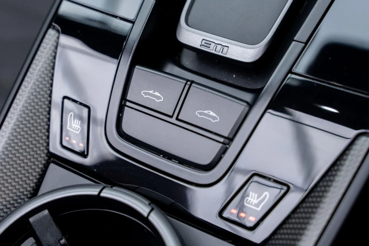 Vehicle Image 20