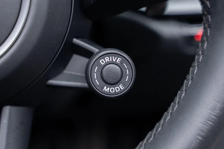 Vehicle Image 30
