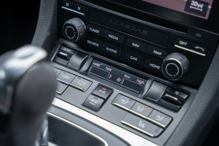 Vehicle Image 20