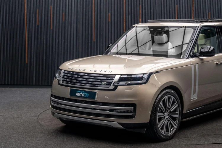 Vehicle Image 5