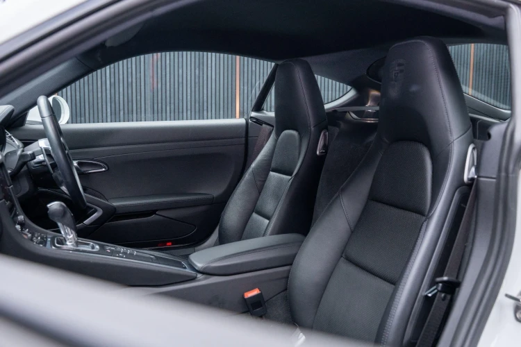 Vehicle Image 39