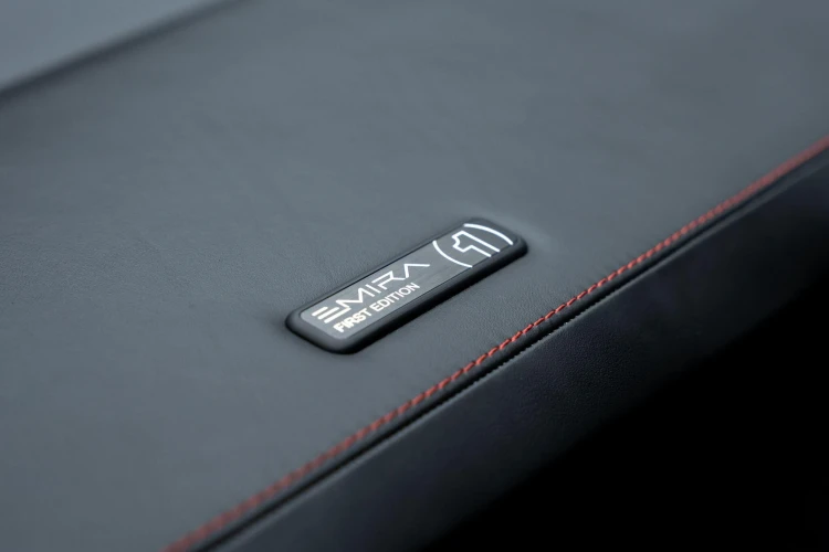 Vehicle Image 40
