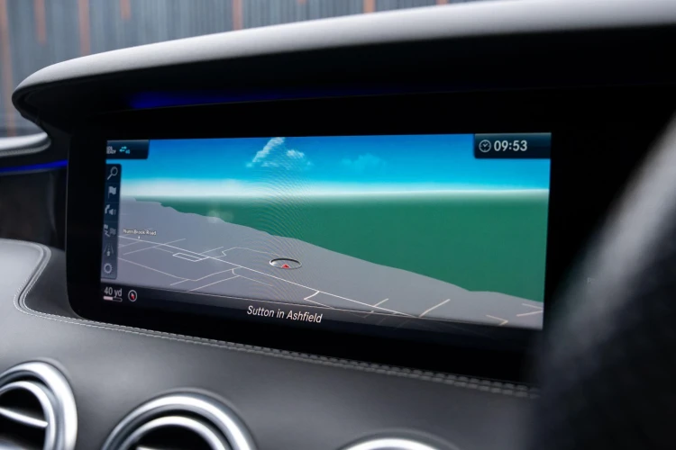 Vehicle Image 10