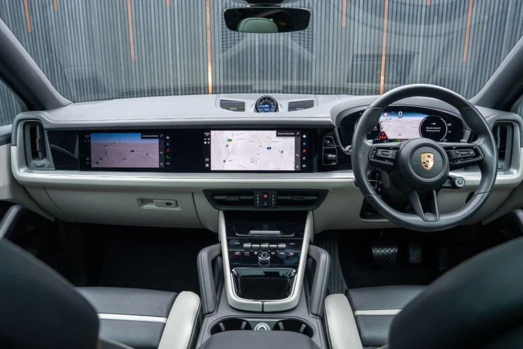 Vehicle Image 39