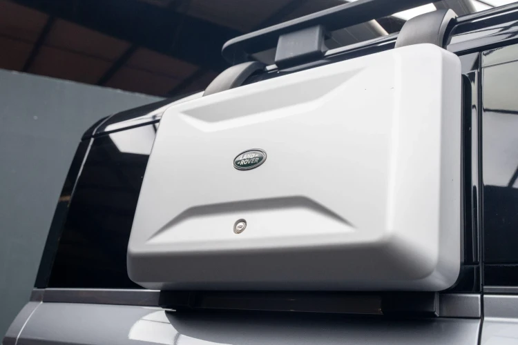 Vehicle Image 6