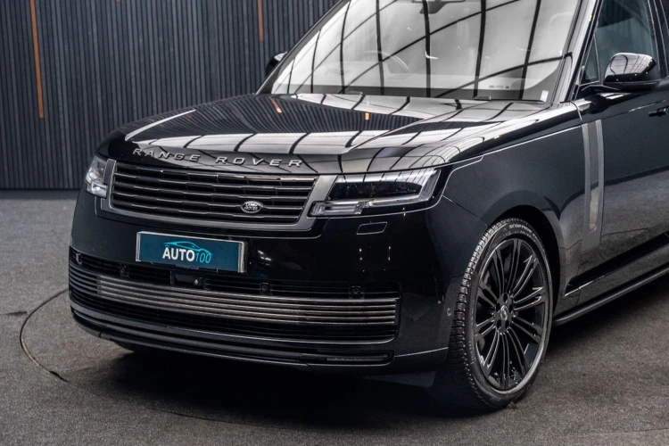Vehicle Image 11