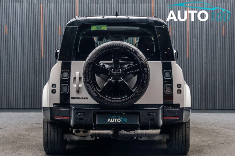 Vehicle Image 9