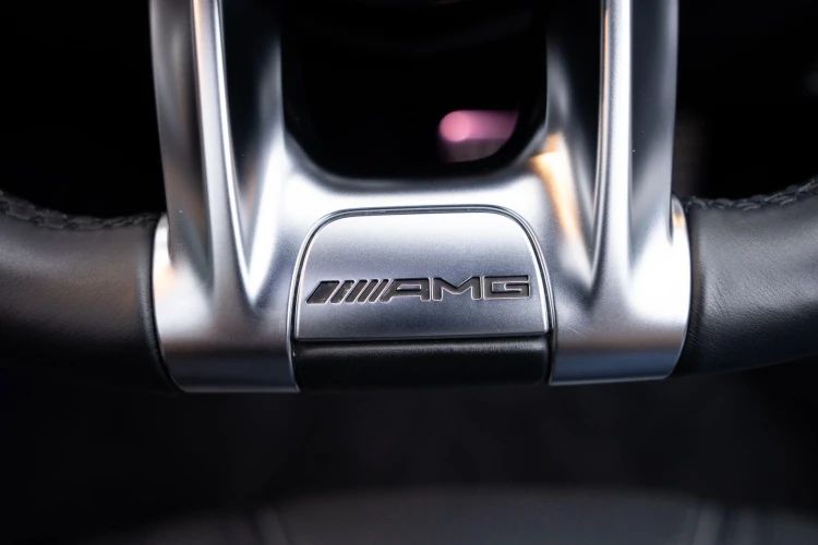 Vehicle Image 42