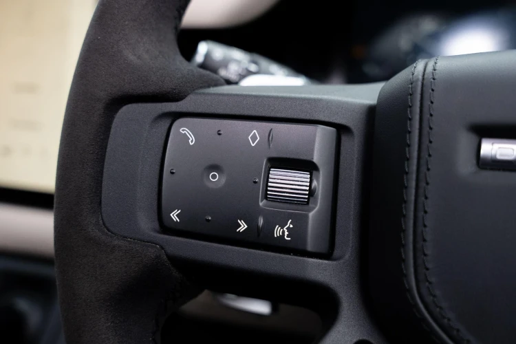Vehicle Image 36