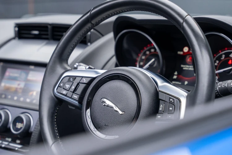 Vehicle Image 45
