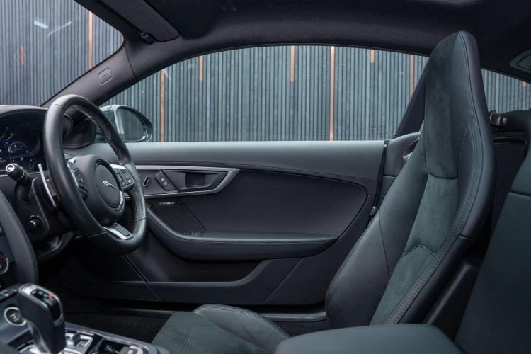 Vehicle Image 45