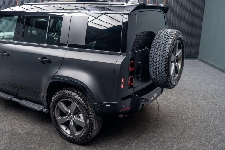 Vehicle Image 21