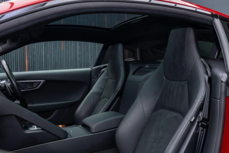 Vehicle Image 39