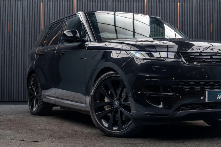 Vehicle Image 7