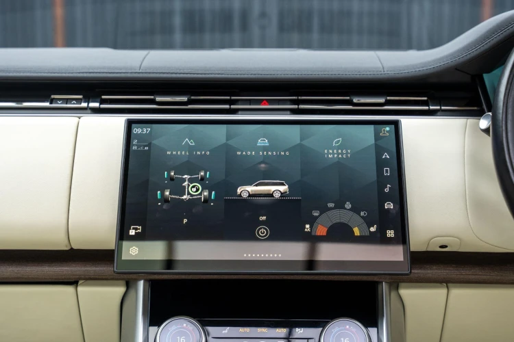 Vehicle Image 38