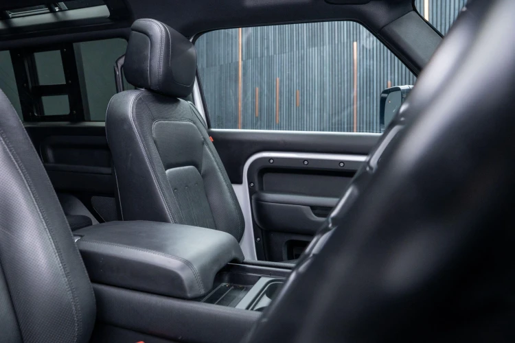Vehicle Image 39