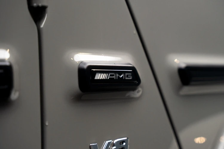 Vehicle Image 38