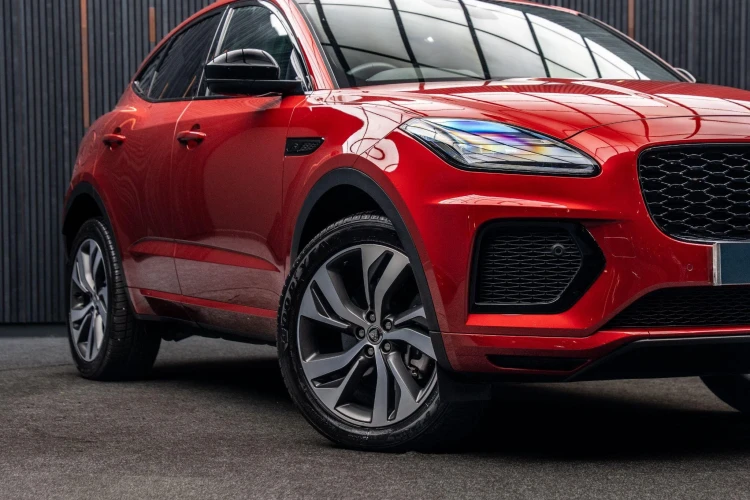 Vehicle Image 7