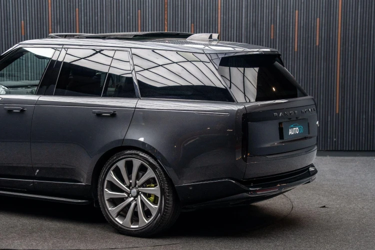 Vehicle Image 19
