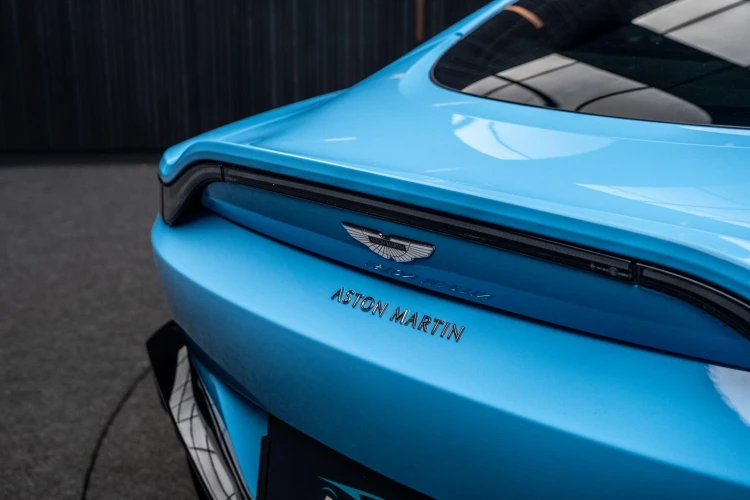 Vehicle Image 23