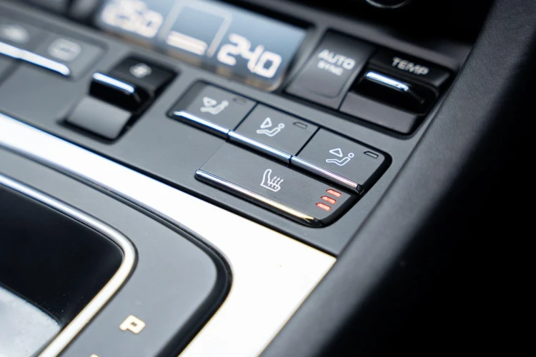 Vehicle Image 20