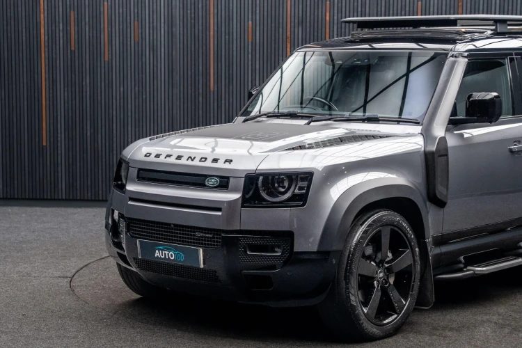 Vehicle Image 5