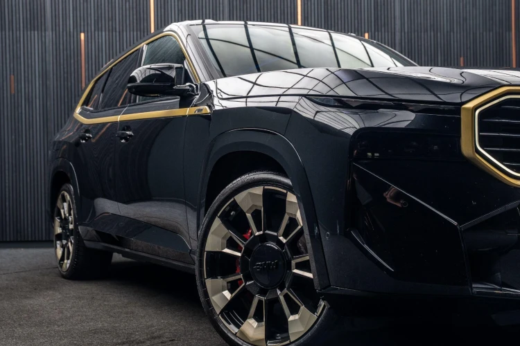 Vehicle Image 7