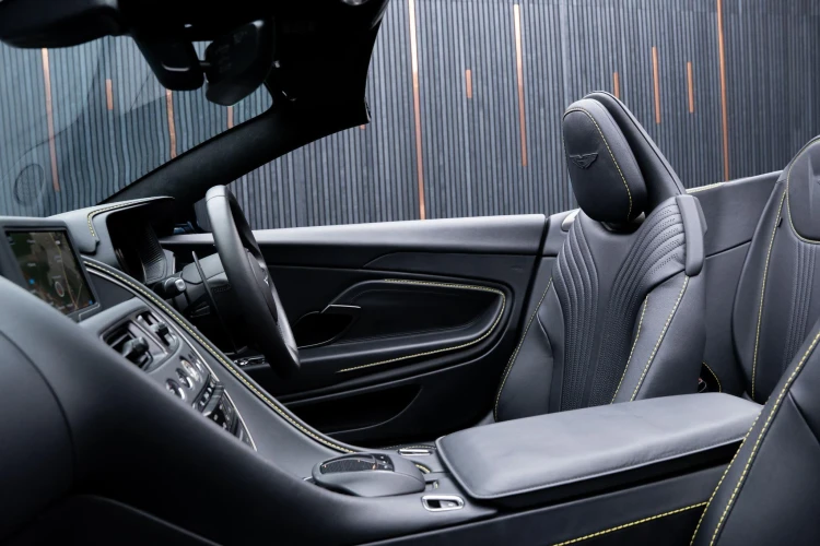 Vehicle Image 50