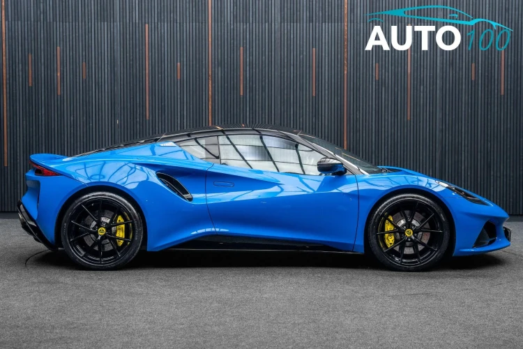 Vehicle Image 11