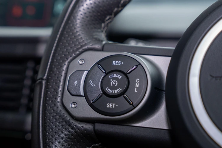 Vehicle Image 20