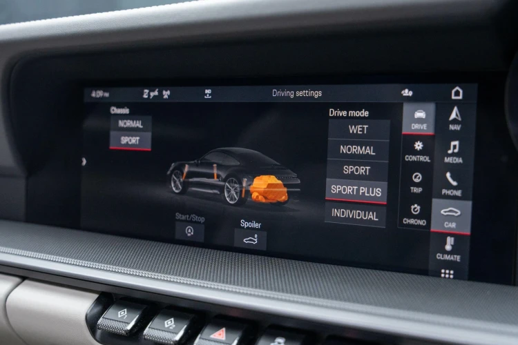Vehicle Image 10