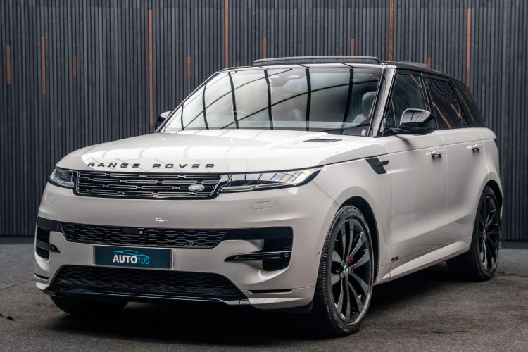 Vehicle Image 5