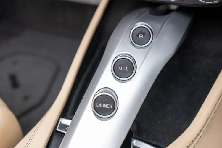 Vehicle Image 36