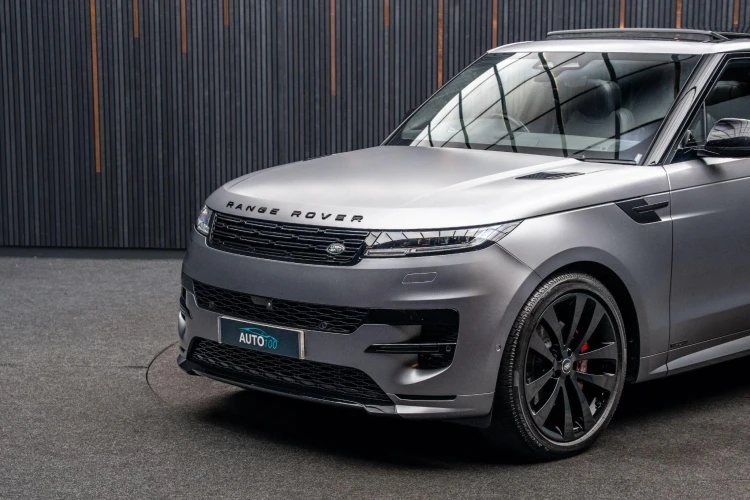 Vehicle Image 5