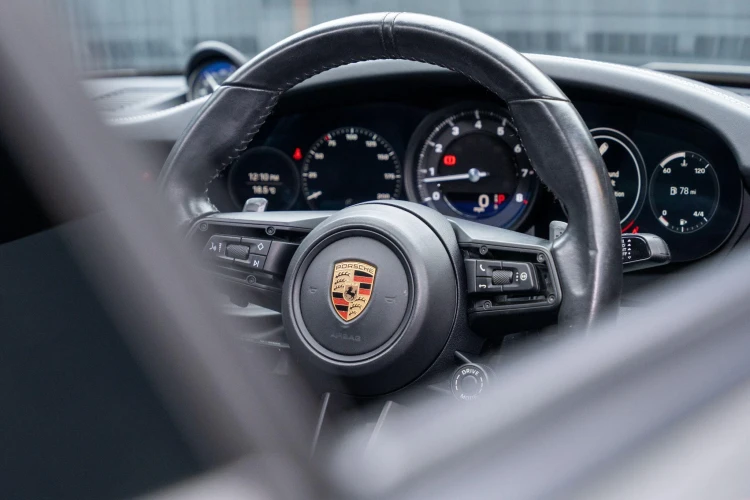 Vehicle Image 44