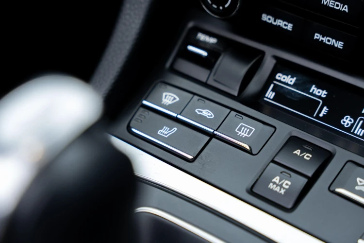 Vehicle Image 20