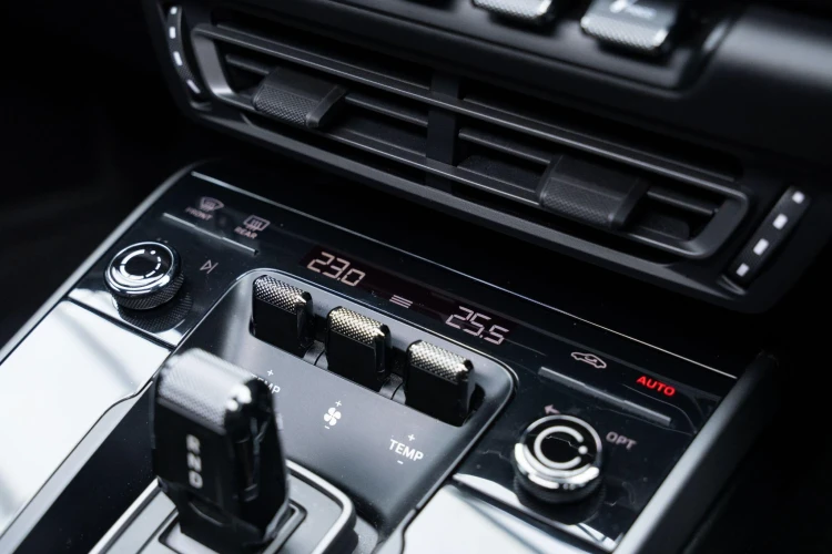 Vehicle Image 20
