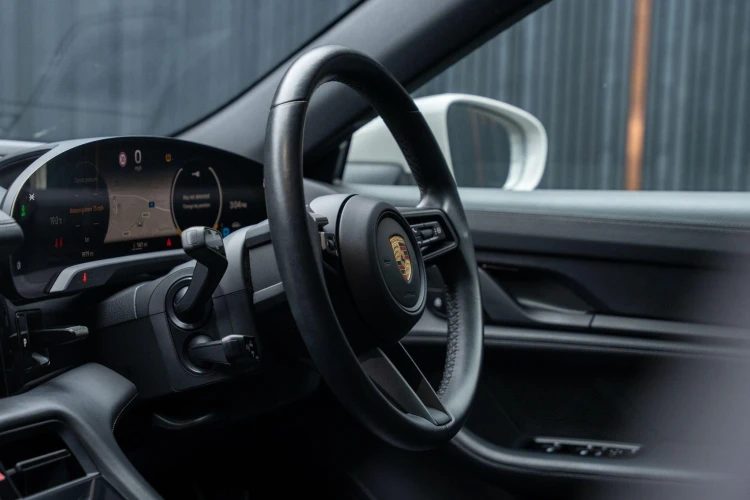 Vehicle Image 45