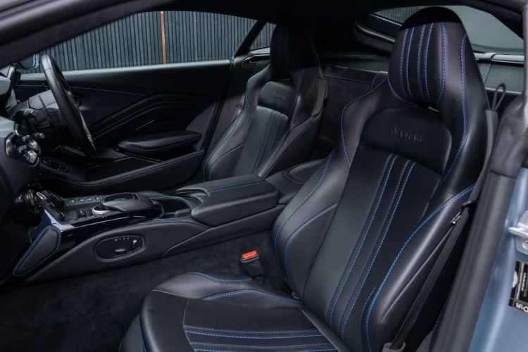Vehicle Image 35