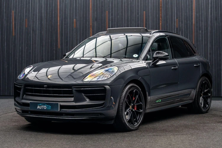 Vehicle Image 7