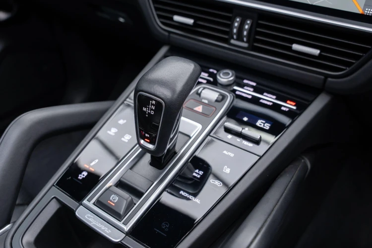 Vehicle Image 39