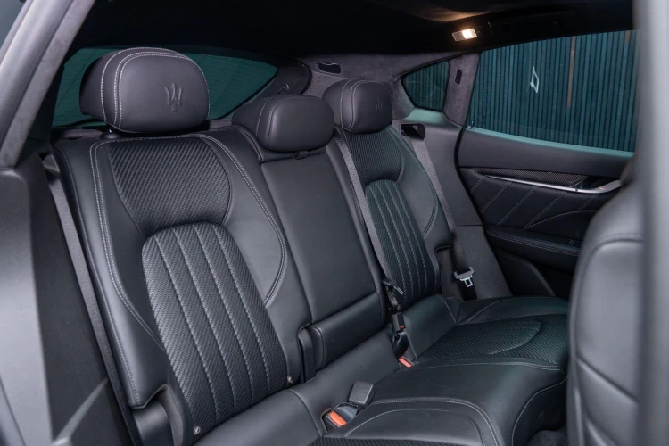 Vehicle Image 14