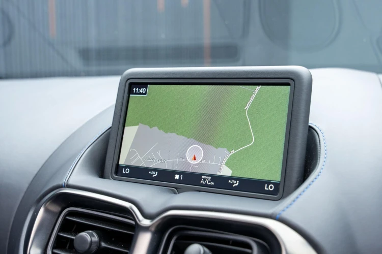 Vehicle Image 10