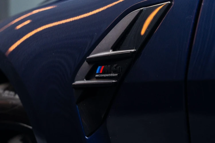 Vehicle Image 31