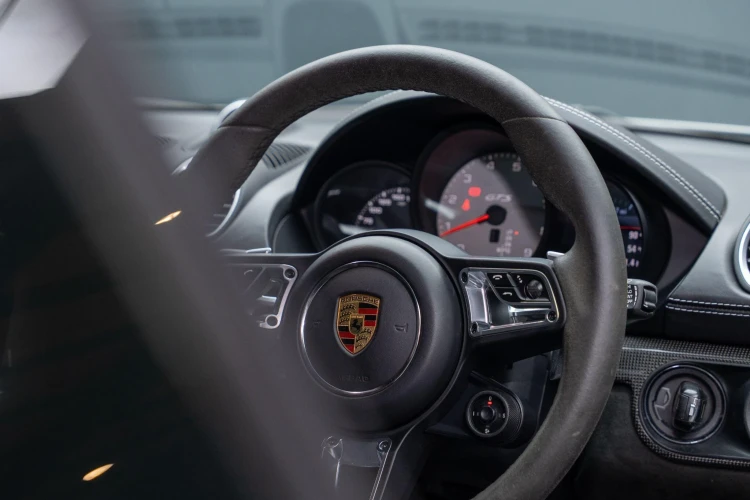 Vehicle Image 40
