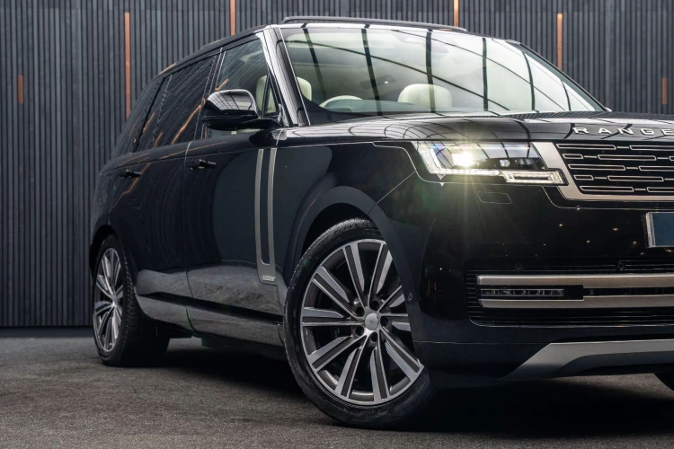 Vehicle Image 7