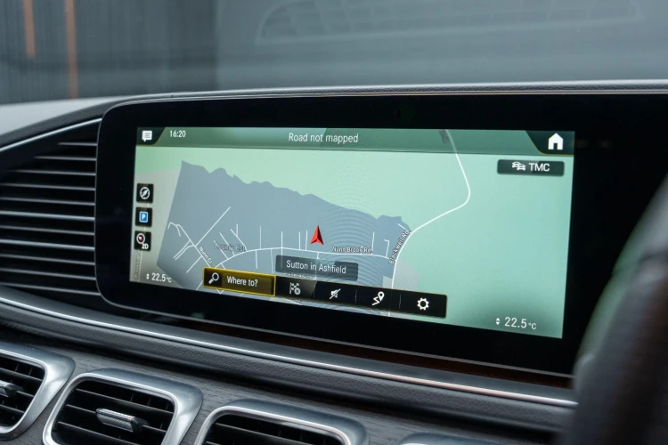 Vehicle Image 8