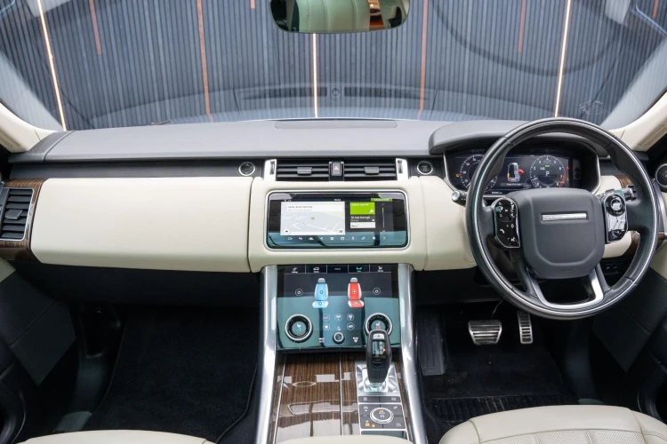 Vehicle Image 37